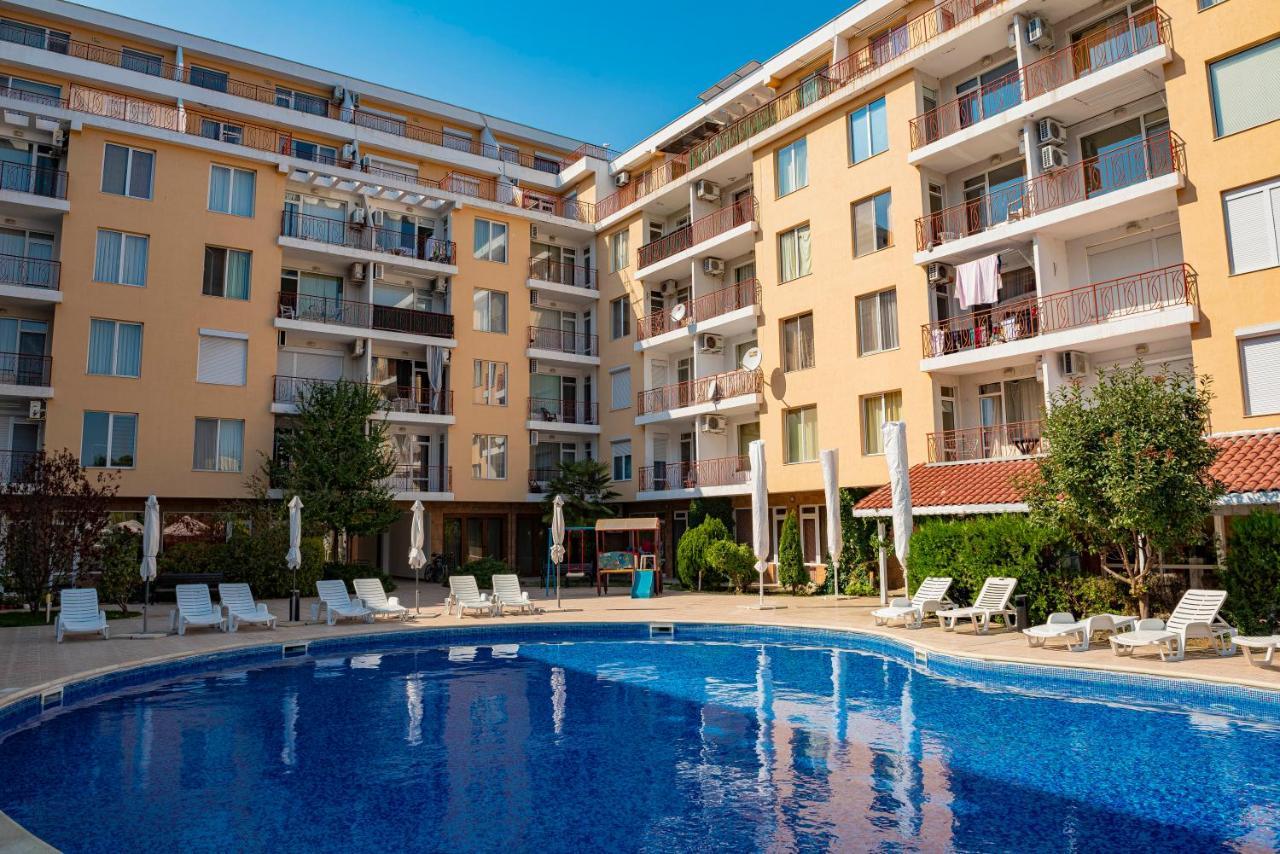 Sunny Day 1 - Menada Apartments Sunny Beach Exterior photo