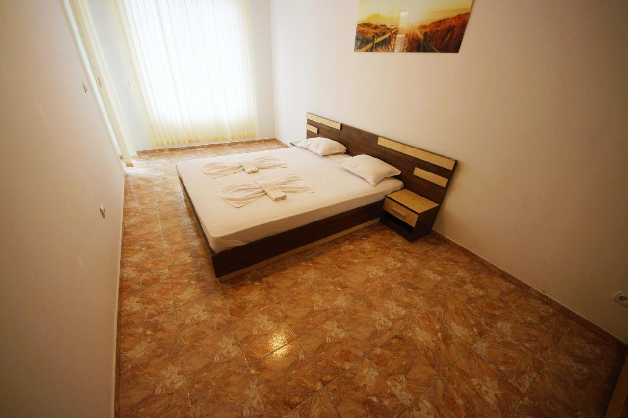 Sunny Day 1 - Menada Apartments Sunny Beach Exterior photo