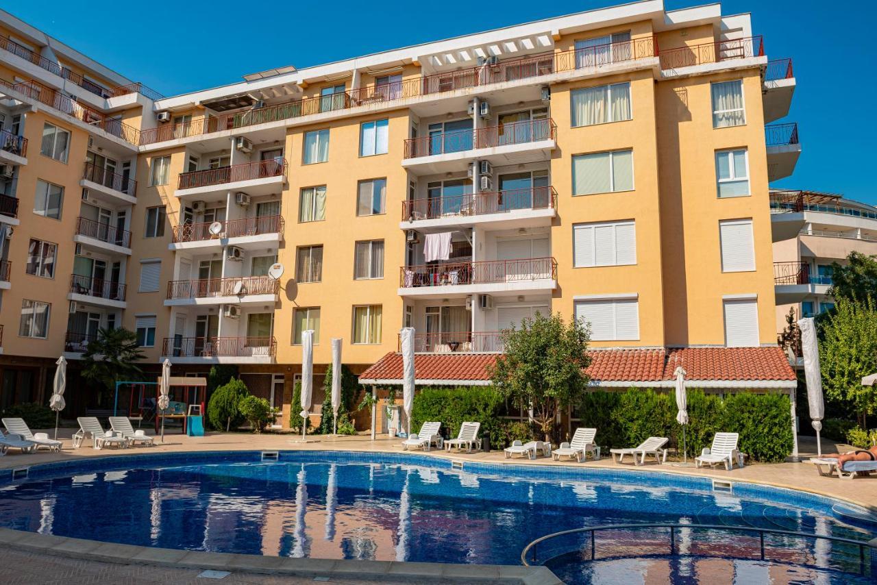 Sunny Day 1 - Menada Apartments Sunny Beach Exterior photo