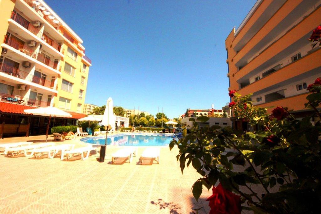 Sunny Day 1 - Menada Apartments Sunny Beach Room photo